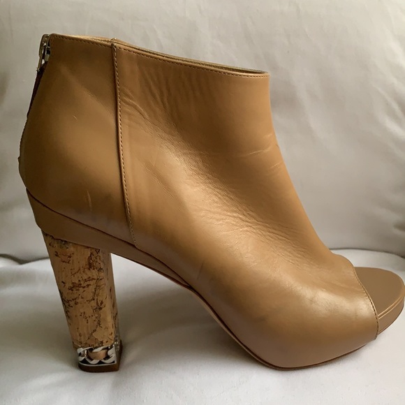 Chanel women shoes size 39.5 - Picture 5 of 8